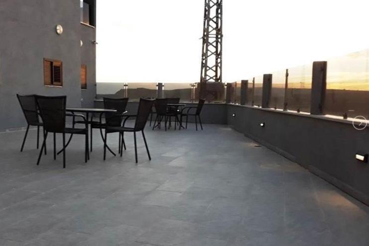 צימרים שירת הכוכבים Mitzpe Ramon Ngoại thất bức ảnh