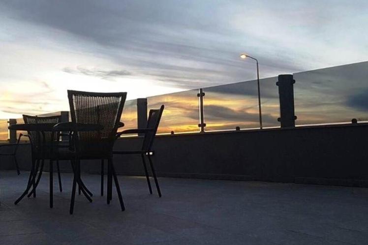צימרים שירת הכוכבים Mitzpe Ramon Ngoại thất bức ảnh
